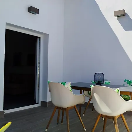 Naranjos House
