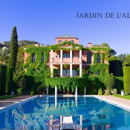 Naranjos House *
